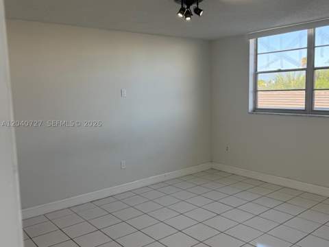 1990 Marseille Dr 303, Miami Beach FL - photo 12 of 27