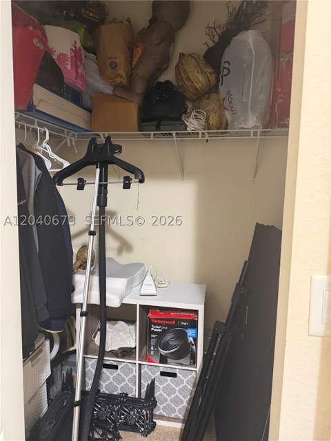 8929 W 35th Way, Hialeah FL - photo 16 of 23