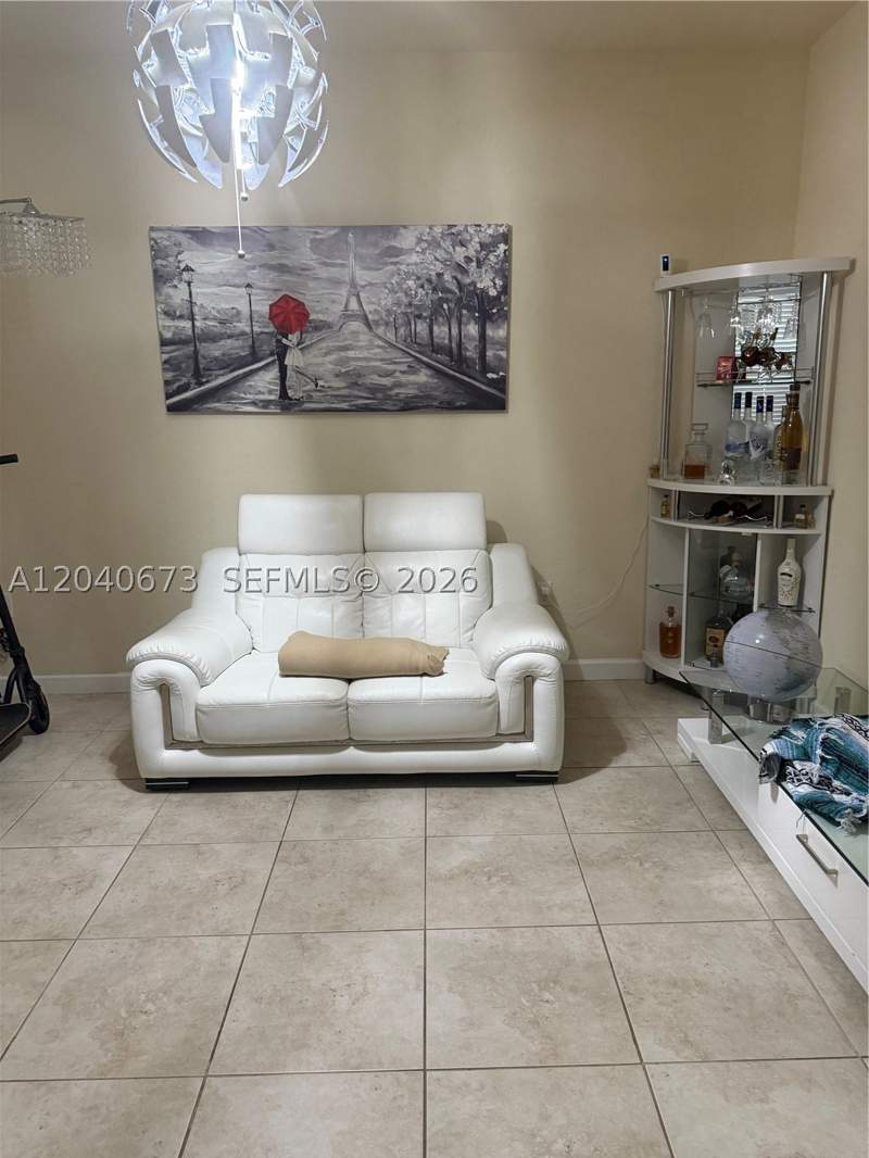 2 bedroom Villa at 8929 W 35th Way, Bellagio Villas, Hialeah — photo 2