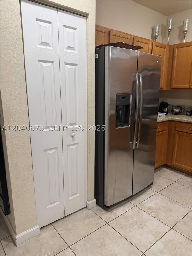 2 bedroom Villa at 8929 W 35th Way, Bellagio Villas, Hialeah — photo 4
