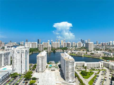 18051 Biscayne Blvd 1905, Aventura FL - photo 16 of 24