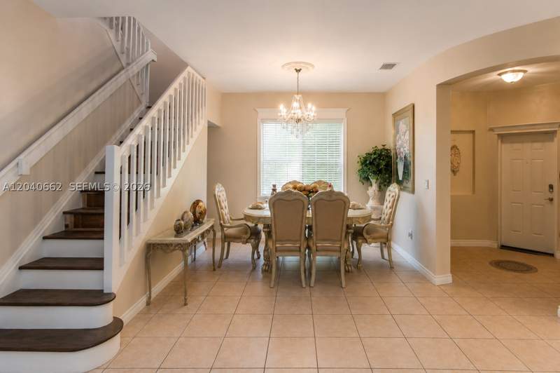 5 bedroom SingleFamilyResidence at 116 SE 22nd Ter, Ventanas At Homestead, Homestead — photo 5