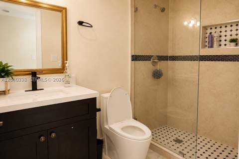 1860 NW 81st St, Miami FL - photo 11 of 17