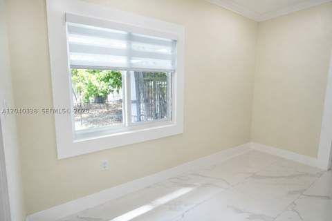 1860 NW 81st St, Miami FL - photo 9 of 17