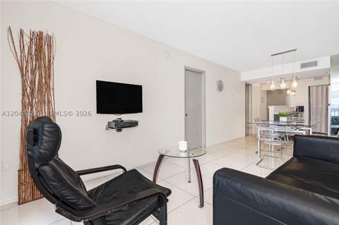 201 178th Dr 215, Sunny Isles Beach FL - photo 10 of 27