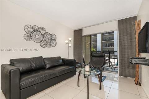 201 178th Dr 215, Sunny Isles Beach FL - photo 11 of 27