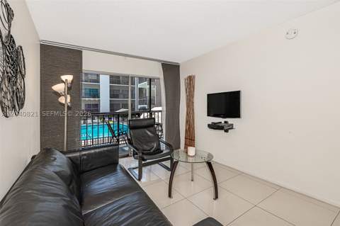 201 178th Dr 215, Sunny Isles Beach FL - photo 12 of 27