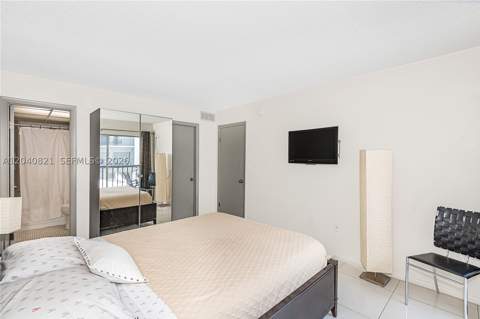201 178th Dr 215, Sunny Isles Beach FL - photo 19 of 27
