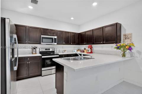 11418 SW 250th St, Homestead FL - photo 9 of 45