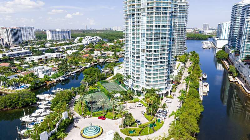 3 bedroom Condominium at 16400 Collins Ave Th-4, Oceania IV Condo, Sunny Isles Beach — photo 3