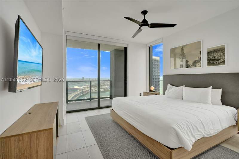 3 bedroom Condominium at 159 NE 6th St 3916, Gale, Miami — photo 5