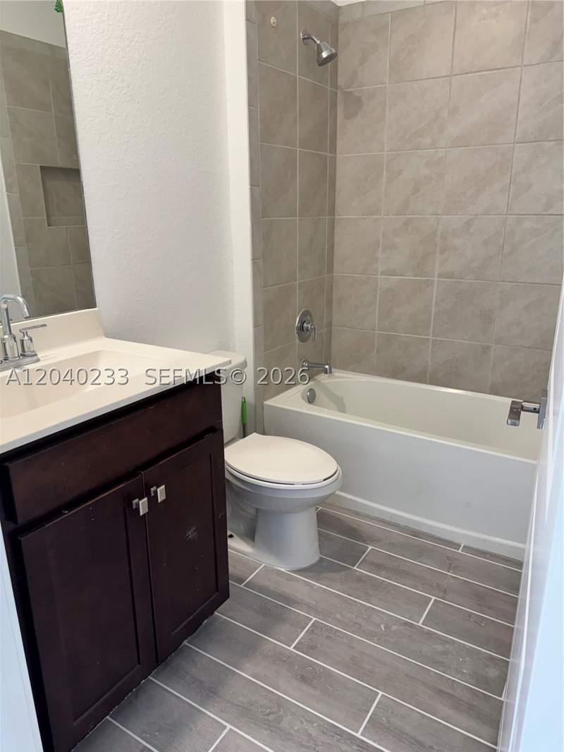 4 bedroom Townhouse at 1019 SE 24th Ter, Towns At Seascape, Homestead — photo 4