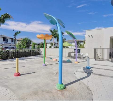 8001 NW 41st St F-113, Doral FL - photo 20 of 24