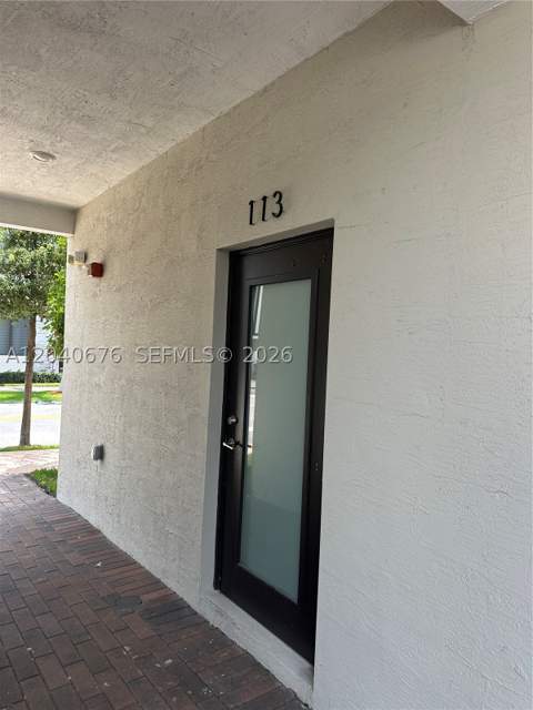 8001 NW 41st St F-113, Doral FL - photo 23 of 24