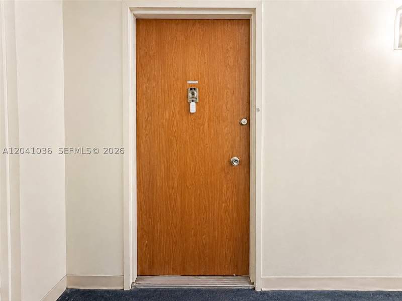 2 bedroom Condominium at 8024 Tatum Waterway Dr 2B, Creek Towers & Yacht Club, Miami Beach — photo 5