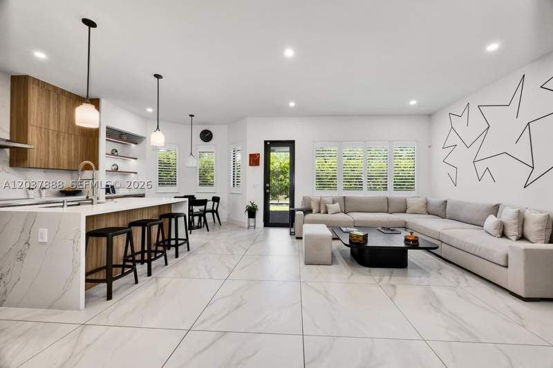 5 bedroom SingleFamilyResidence at 12021 SW 82nd Pl, Sub-Tropical Testing Tr, Miami — photo 5