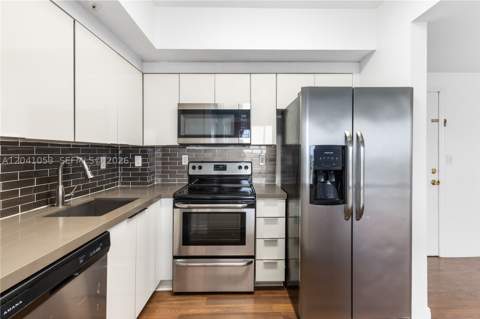 3500 Coral Way Ph 109 / 1509, Miami FL - photo 18 of 39