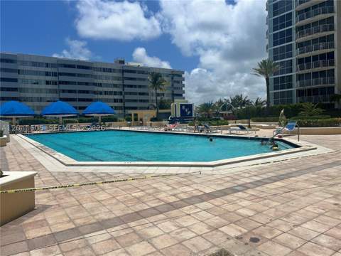 7601 E Treasure Dr 2104, North Bay Village FL - photo 8 of 45