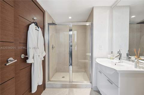 465 Brickell Ave 2101, Miami FL - photo 21 of 41