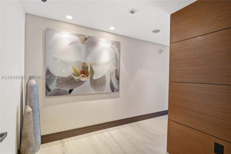 3 bedroom Condominium at 465 Brickell Ave 2101, Iconbrickell Condo No 1, Miami — photo 4