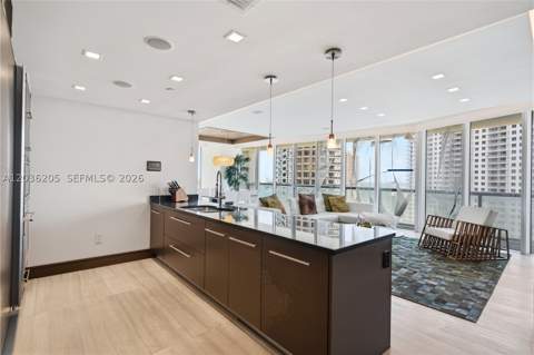 465 Brickell Ave 2101, Miami FL - photo 8 of 41