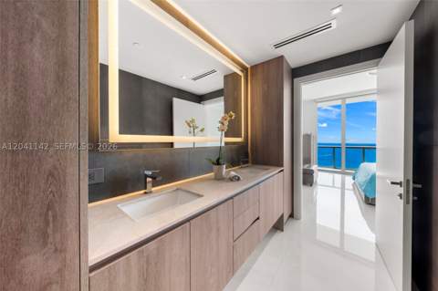888 Biscayne Blvd 5404, Miami FL - photo 10 of 30