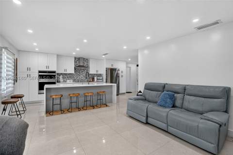 9535 SW 42nd St, Miami FL - photo 13 of 46