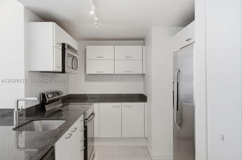 350 S Miami Ave 1903, Miami FL - photo 6 of 41