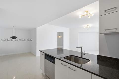 350 S Miami Ave 1903, Miami FL - photo 7 of 41
