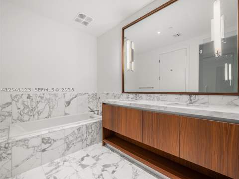 175 SE 25th Rd 502, Miami FL - photo 13 of 19