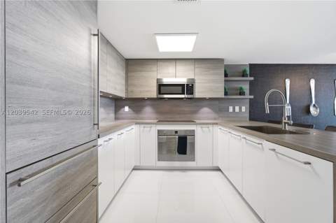 400 Sunny Isles Blvd 1817, Sunny Isles Beach FL - photo 8 of 20