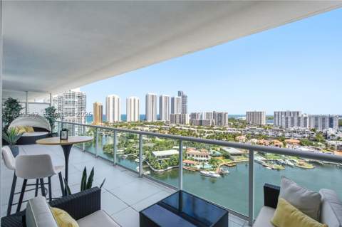 400 Sunny Isles Blvd 1817, Sunny Isles Beach FL - photo 9 of 20