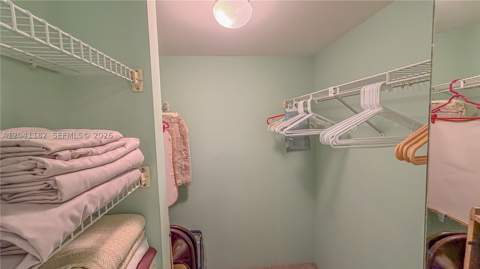 20335 W Country Club Dr 2102, Aventura FL - photo 8 of 44