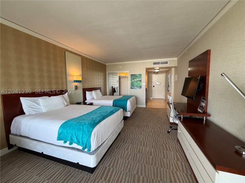 0 bedroom Condominium at 18001 Collins Ave 618, Trump International Sones, Sunny Isles Beach — photo 4