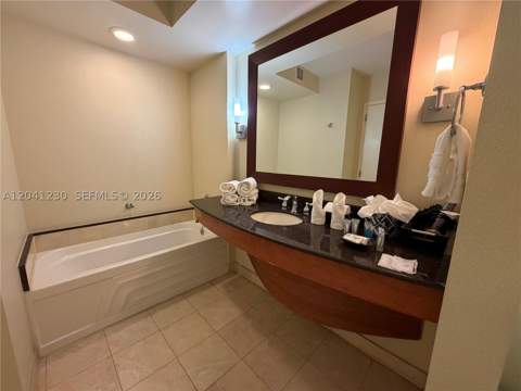 18001 Collins Ave 618, Sunny Isles Beach FL - photo 6 of 10