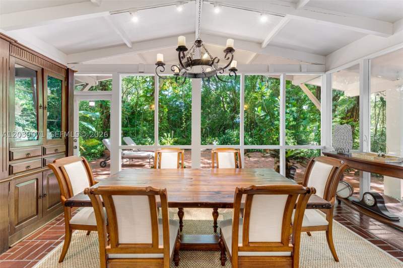 4 bedroom SingleFamilyResidence at 5950 SW 128th St, Rockdale Estates, Pinecrest — photo 4