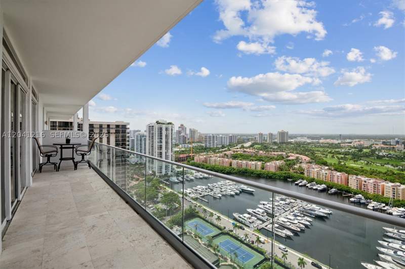 1 bedroom Condominium at 19707 Turnberry Way Phc, Turnberry Isle Condo, Aventura — photo 5