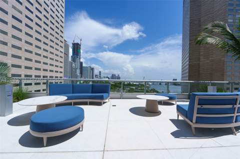325 S Biscayne Blvd 3821, Miami FL - photo 19 of 33