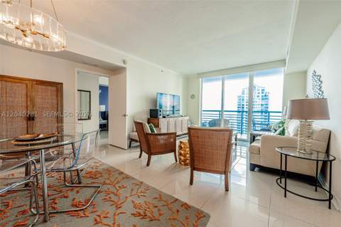 325 S Biscayne Blvd 3821, Miami FL - photo 8 of 33