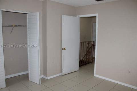 5446 W 26th Ave C-20, Hialeah FL - photo 18 of 19