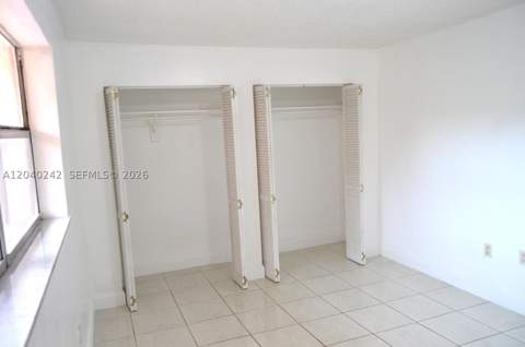 1910 W 56th St 3312, Hialeah FL - photo 17 of 29