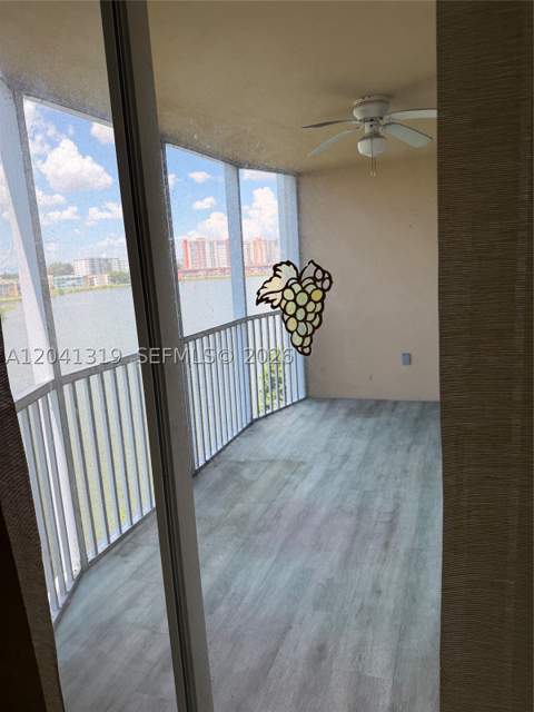 1750 NE 191st St 627-4, Miami FL - photo 7 of 61