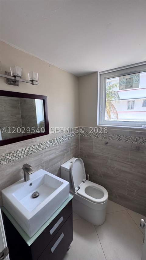 865 Collins Ave 210, Miami Beach FL - photo 18 of 31