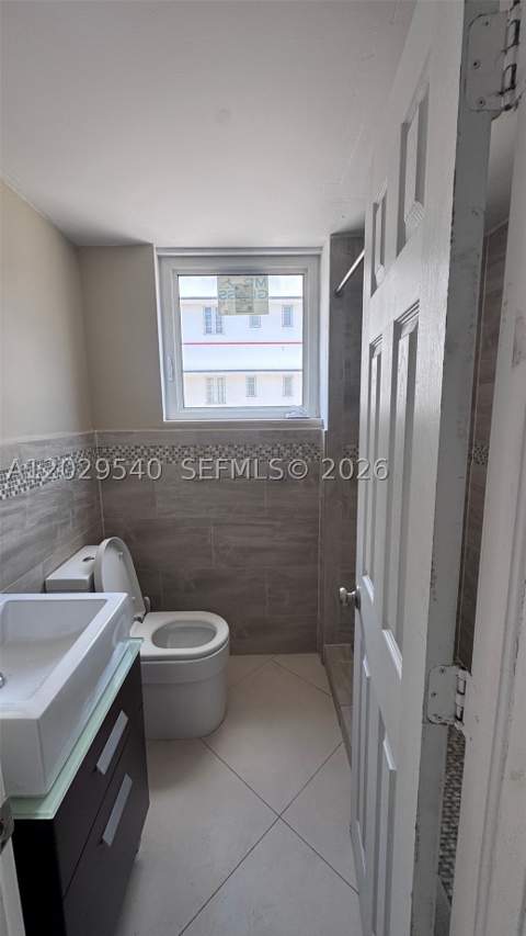 865 Collins Ave 210, Miami Beach FL - photo 20 of 31