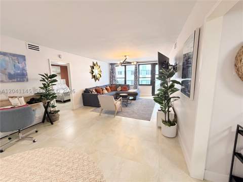 5225 Collins Ave 914, Miami Beach FL - photo 11 of 55