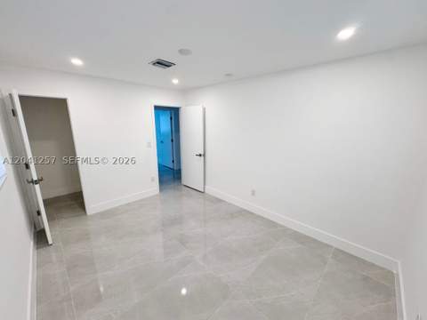 19700 NE 11th Pl, Miami FL - photo 7 of 44