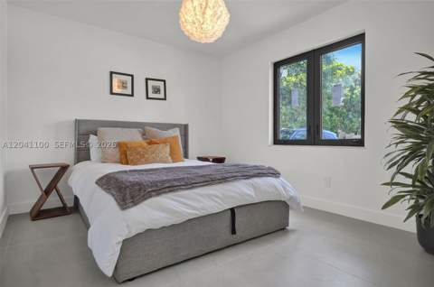 211 Washington Dr, Coral Gables FL - photo 14 of 31