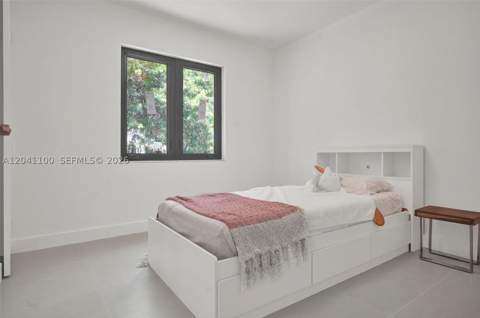 211 Washington Dr, Coral Gables FL - photo 18 of 31