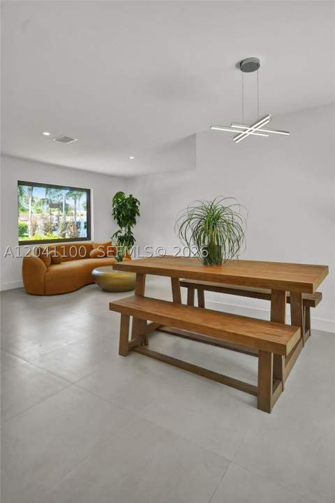 211 Washington Dr, Coral Gables FL - photo 8 of 31