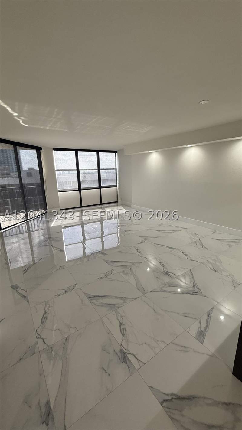 1 bedroom Condominium at 1901 Brickell Ave B2003, Brickell Place Condo, Miami — photo 3